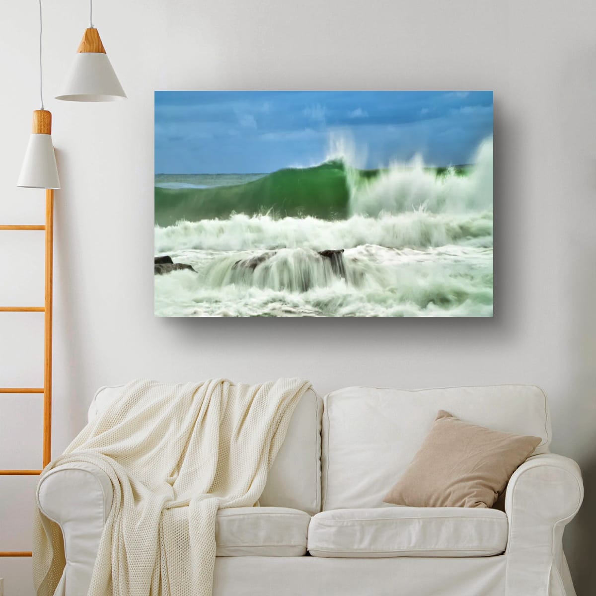 Mooloolaba, Sunshine Coast – Emerald Wave Coastal Wall Art