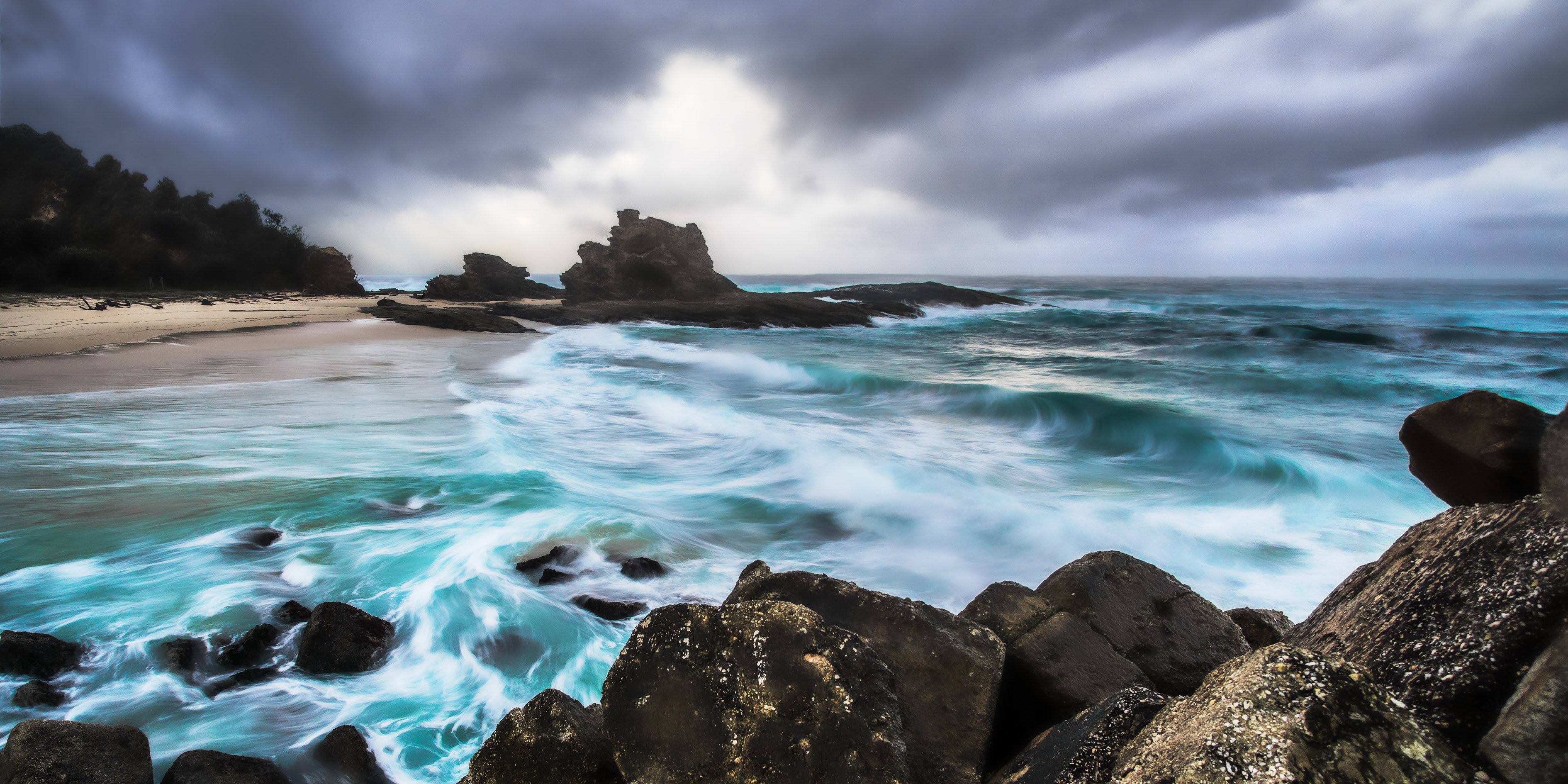 Nambucca Heads, Australia – Moody Coastal Wall Art